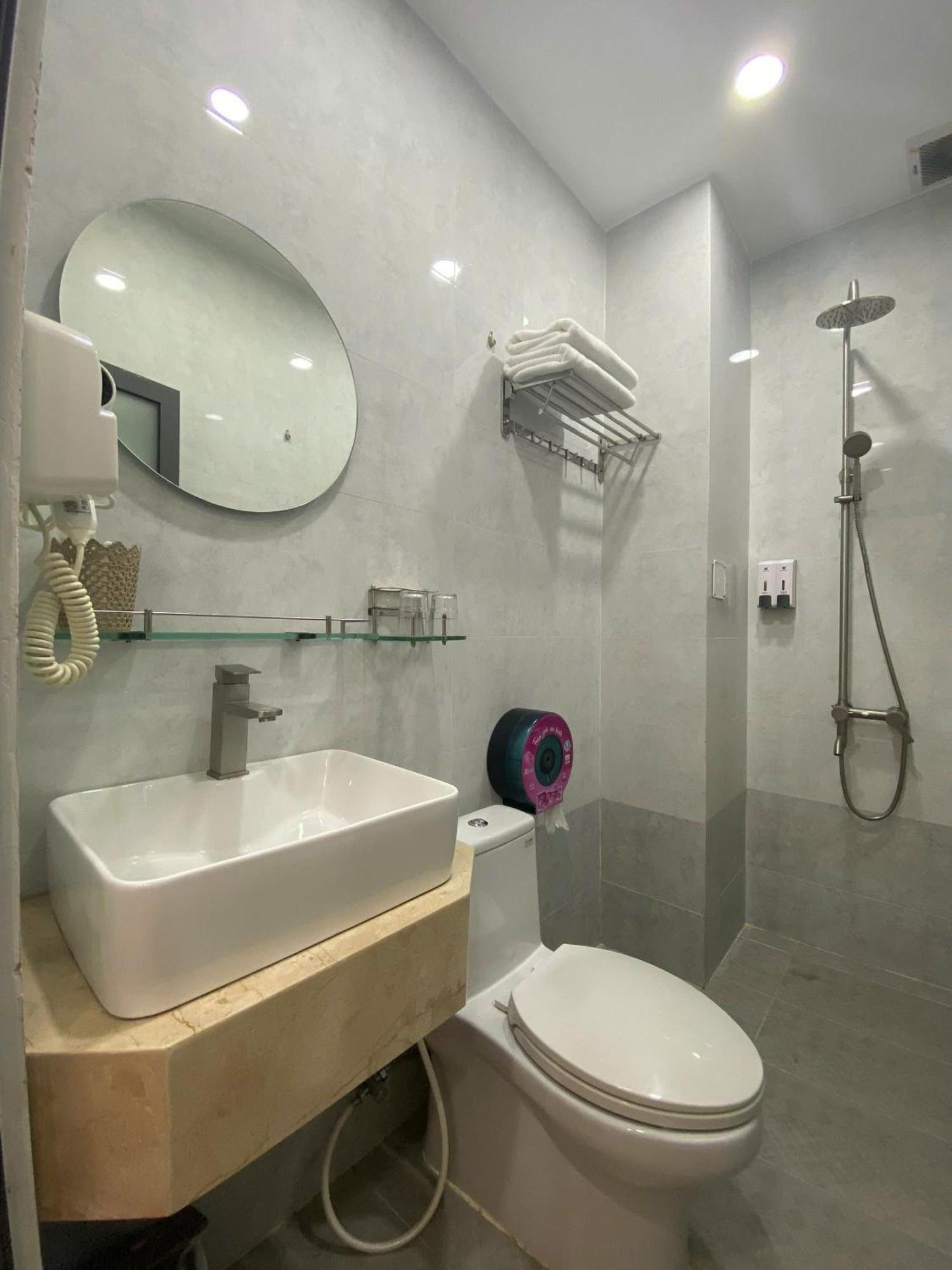 Hotel Winston Riverside Ho Chi Minh City