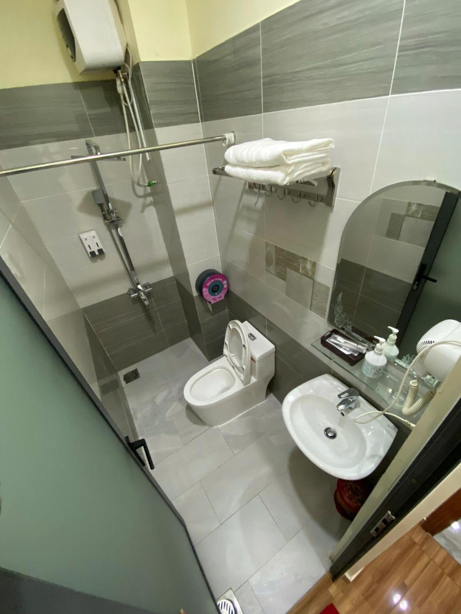 Hotel Winston Riverside 3*
